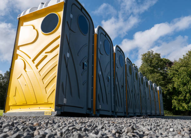 Best Portable Restroom Maintenance and Cleaning  in Beach City, TX